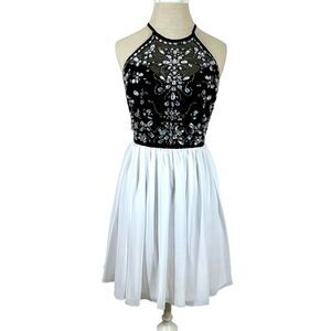 B Darlin Women's Dress Black White Prom Beaded Tulle Halter Mini Y2K Size 5/6‎
